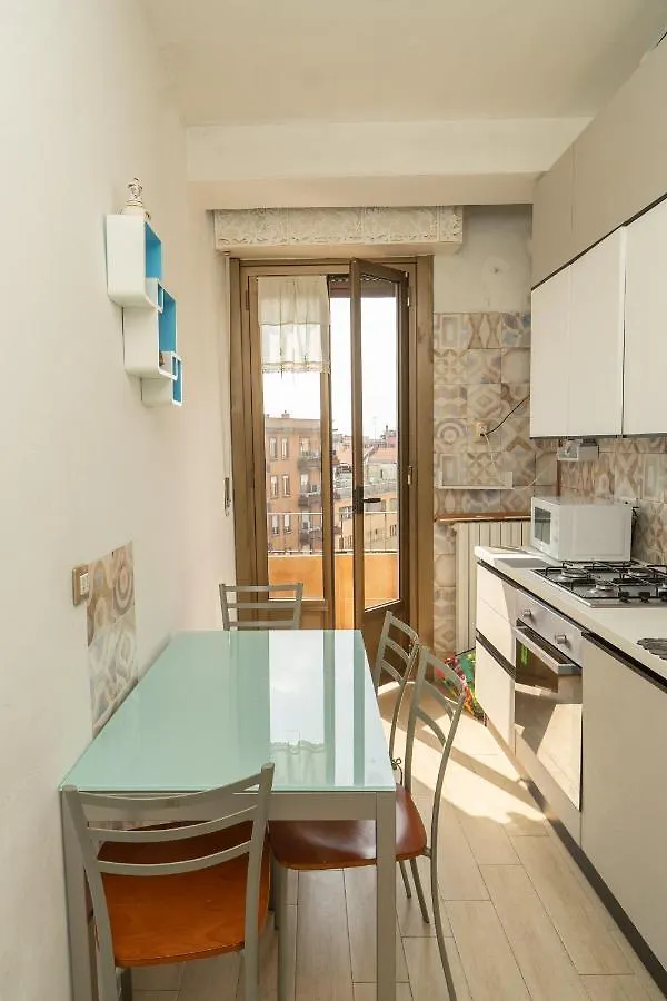 شقة B&B Nelly ميلان إيطاليا