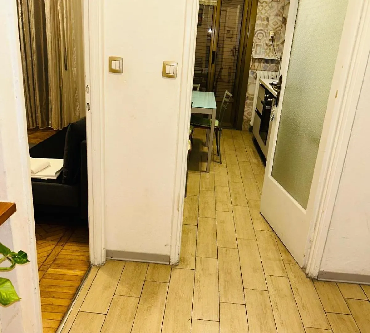 B&B Nelly Milan 0*,  Italy